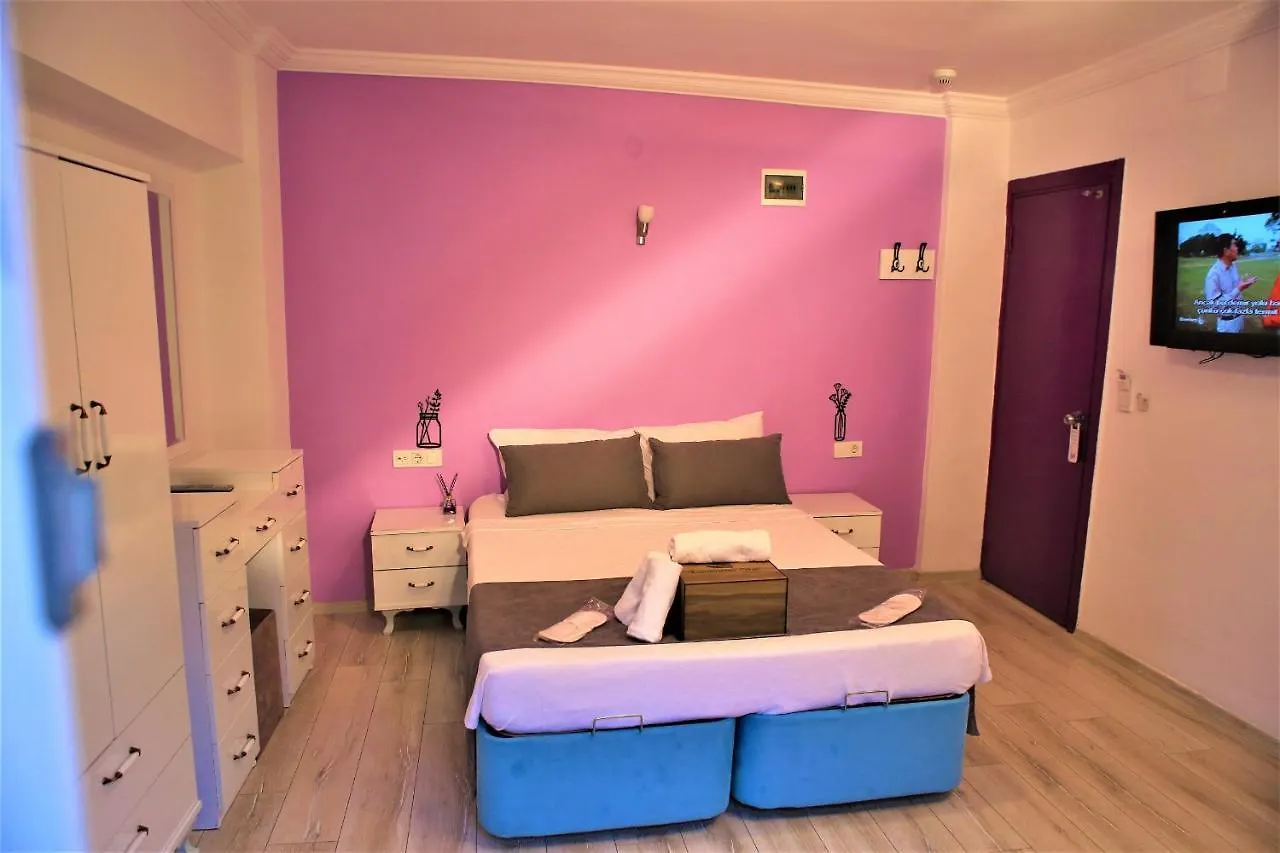 Lavender Otel Cesme